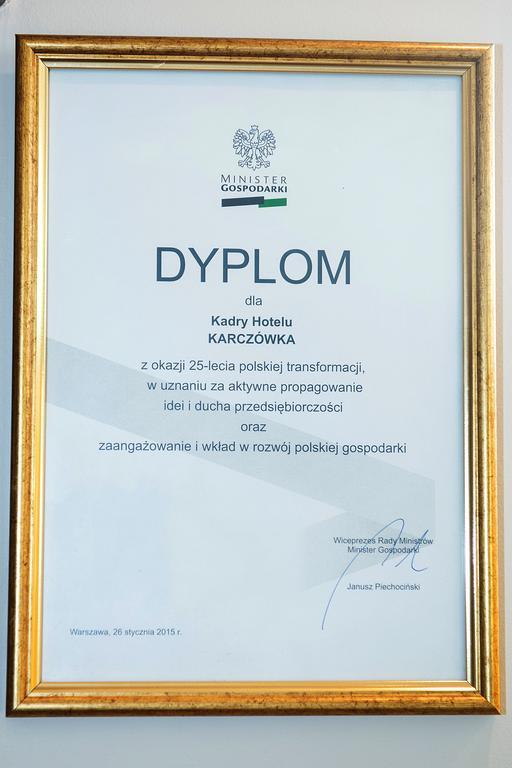 Hotel Karczowka Kielce Extérieur photo