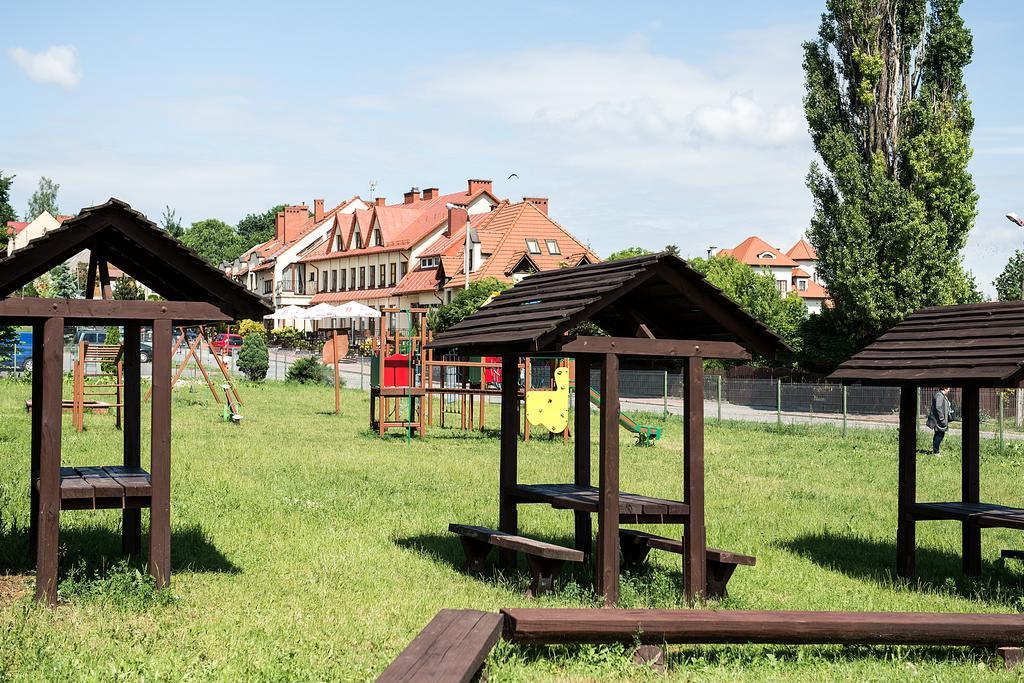 Hotel Karczowka Kielce Extérieur photo