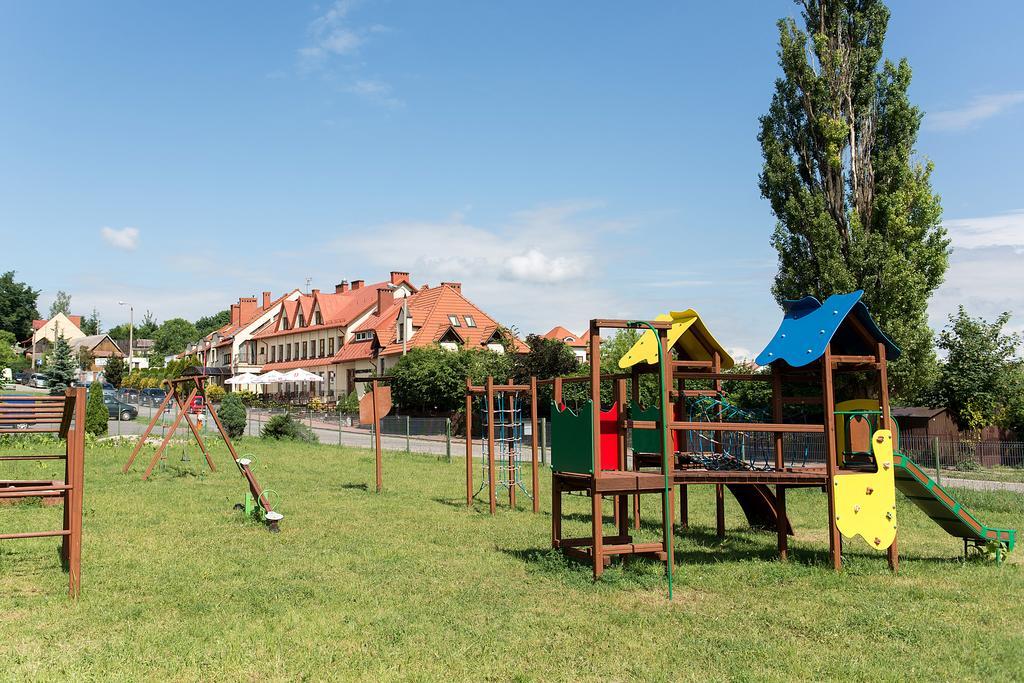 Hotel Karczowka Kielce Extérieur photo