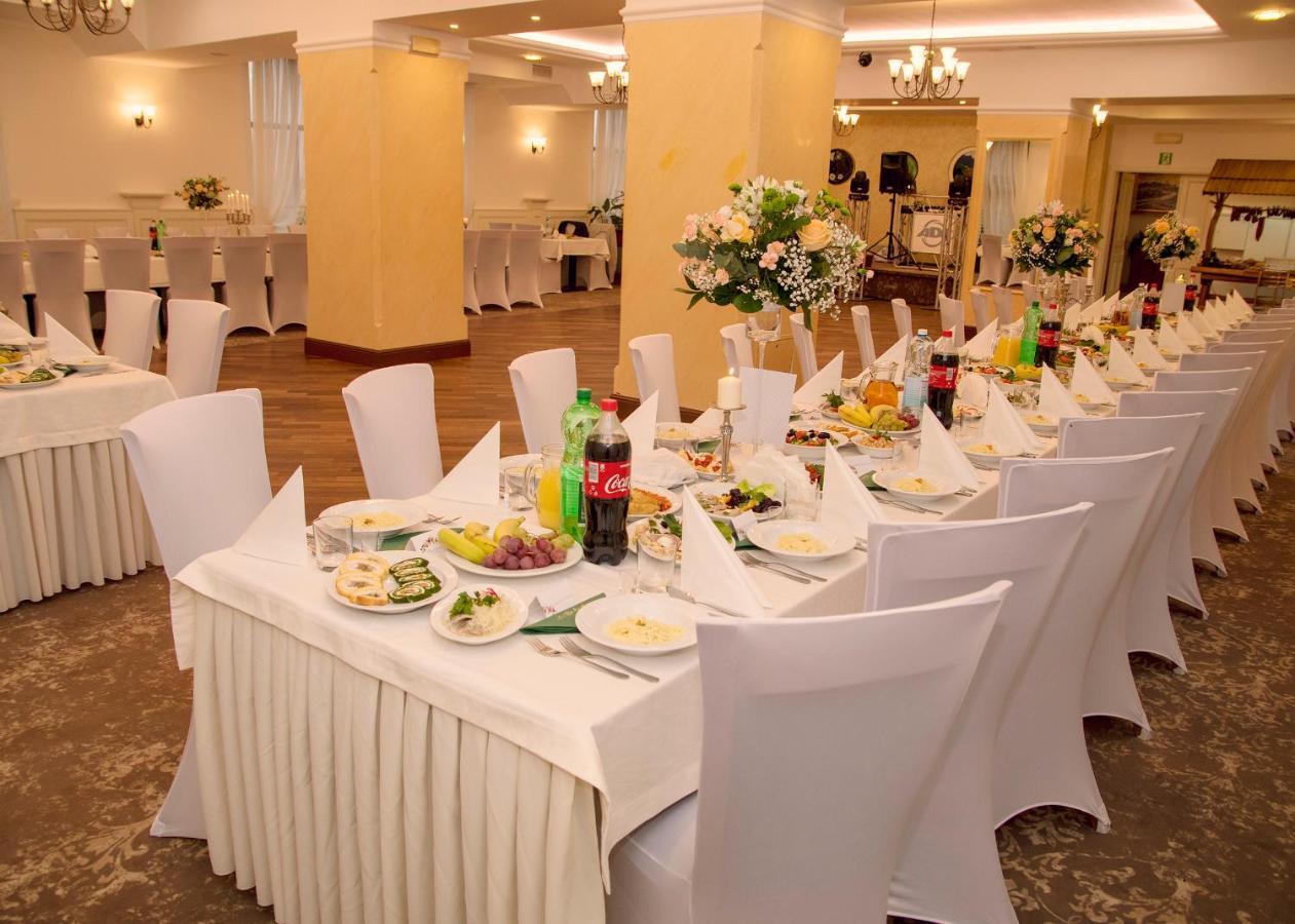 Hotel Karczowka Kielce Extérieur photo
